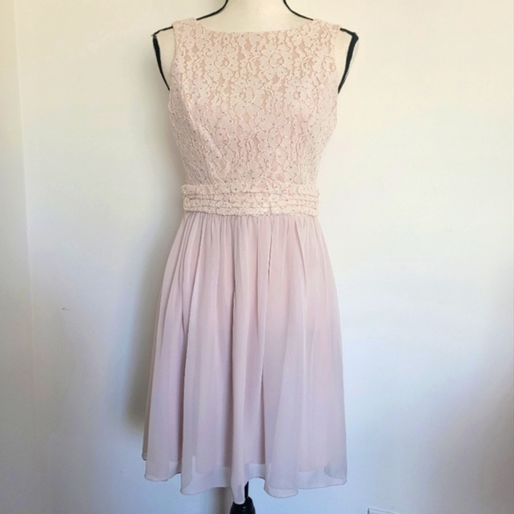 David's Bridal formal dress size 4 NWT